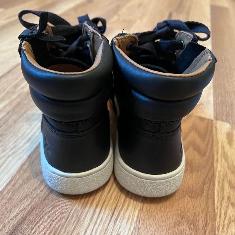 UGG Women's Black High-Top Sneakers - Picture 2 of 3